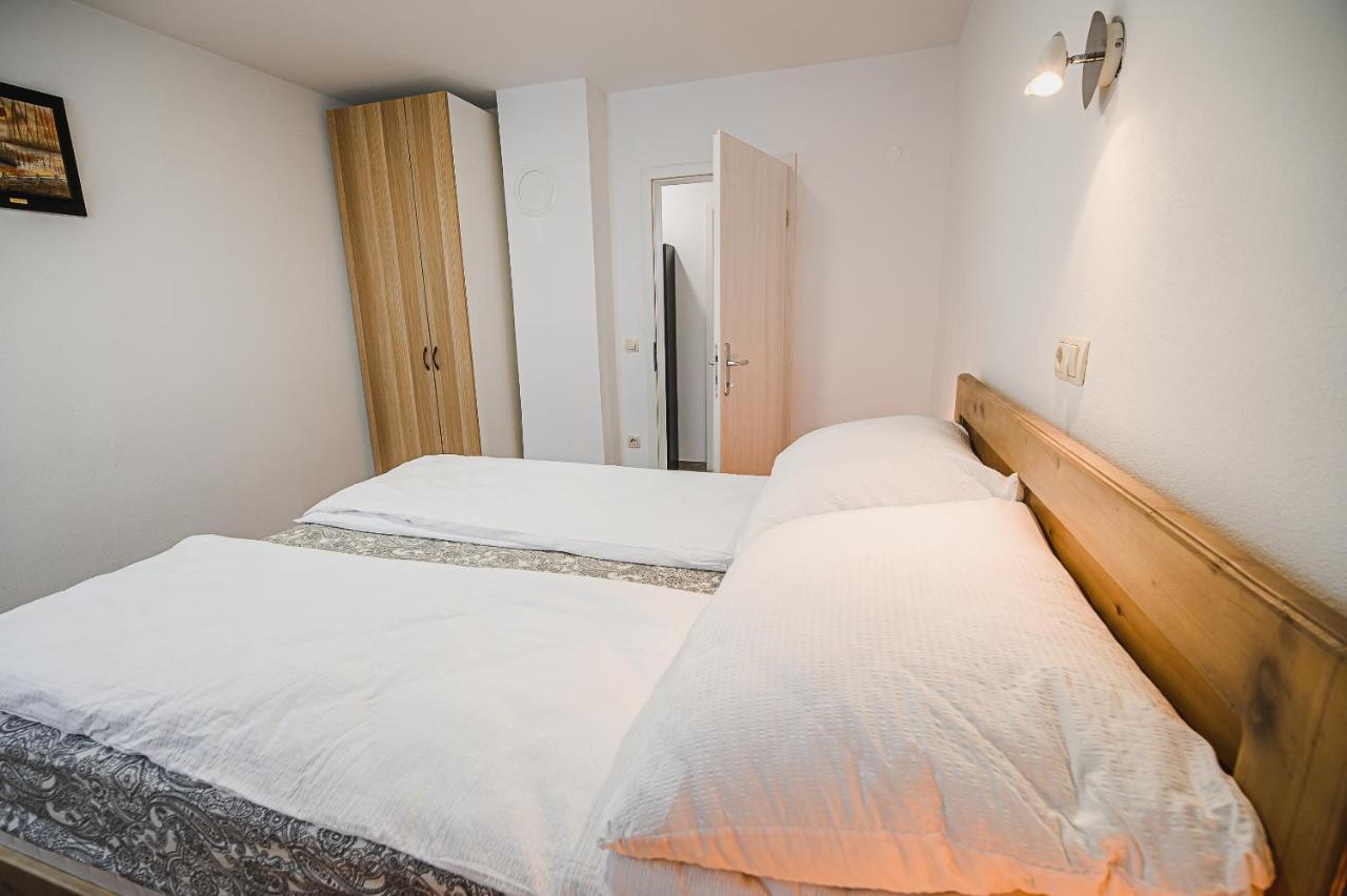 Mojcin Pisker Apartment House Kranj Exterior photo